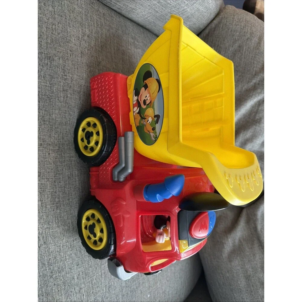 Interactive Wacky Wheeler Mickey Mouse Talking Rolling Light Up Dump Truck